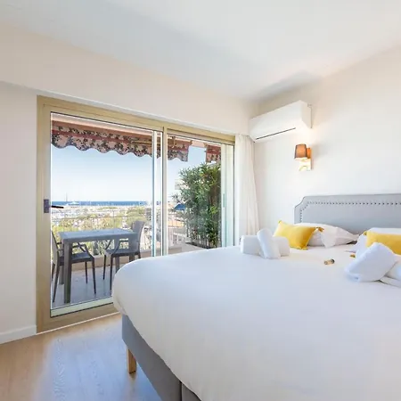 55M One Bedroom Seafront Port Vauban Antibes With 20M Terrace בית נופש *