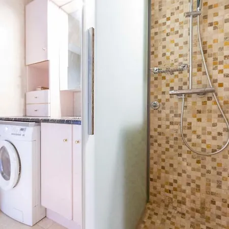 55M One Bedroom Seafront Port Vauban Antibes With 20M Terrace בית נופש